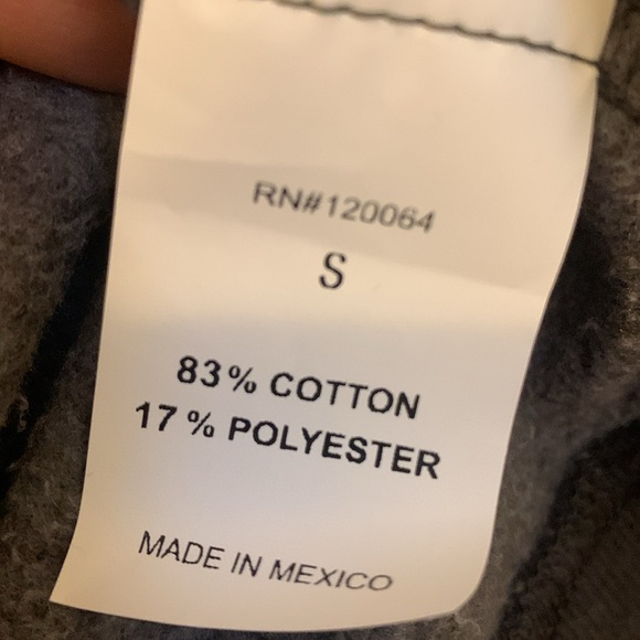 UFC MENS HOODIE COLOR CHARCOAL SIZE S
NWT - Picture 5 of 5